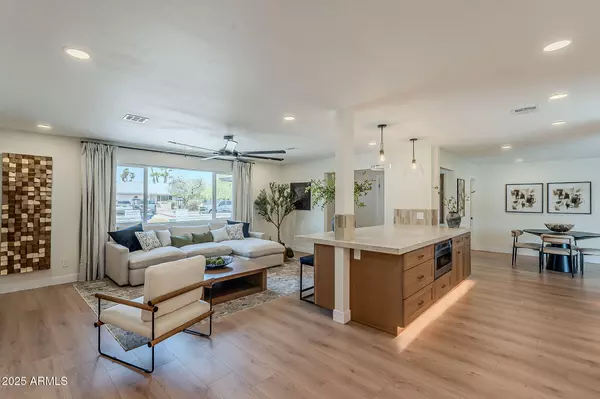 Tempe, AZ 85282,1261 E RIVIERA Drive