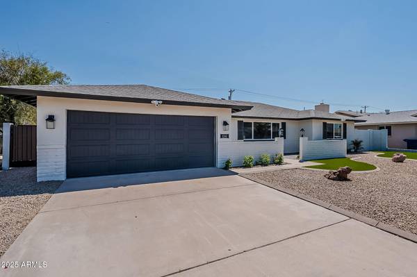 1261 E RIVIERA Drive, Tempe, AZ 85282