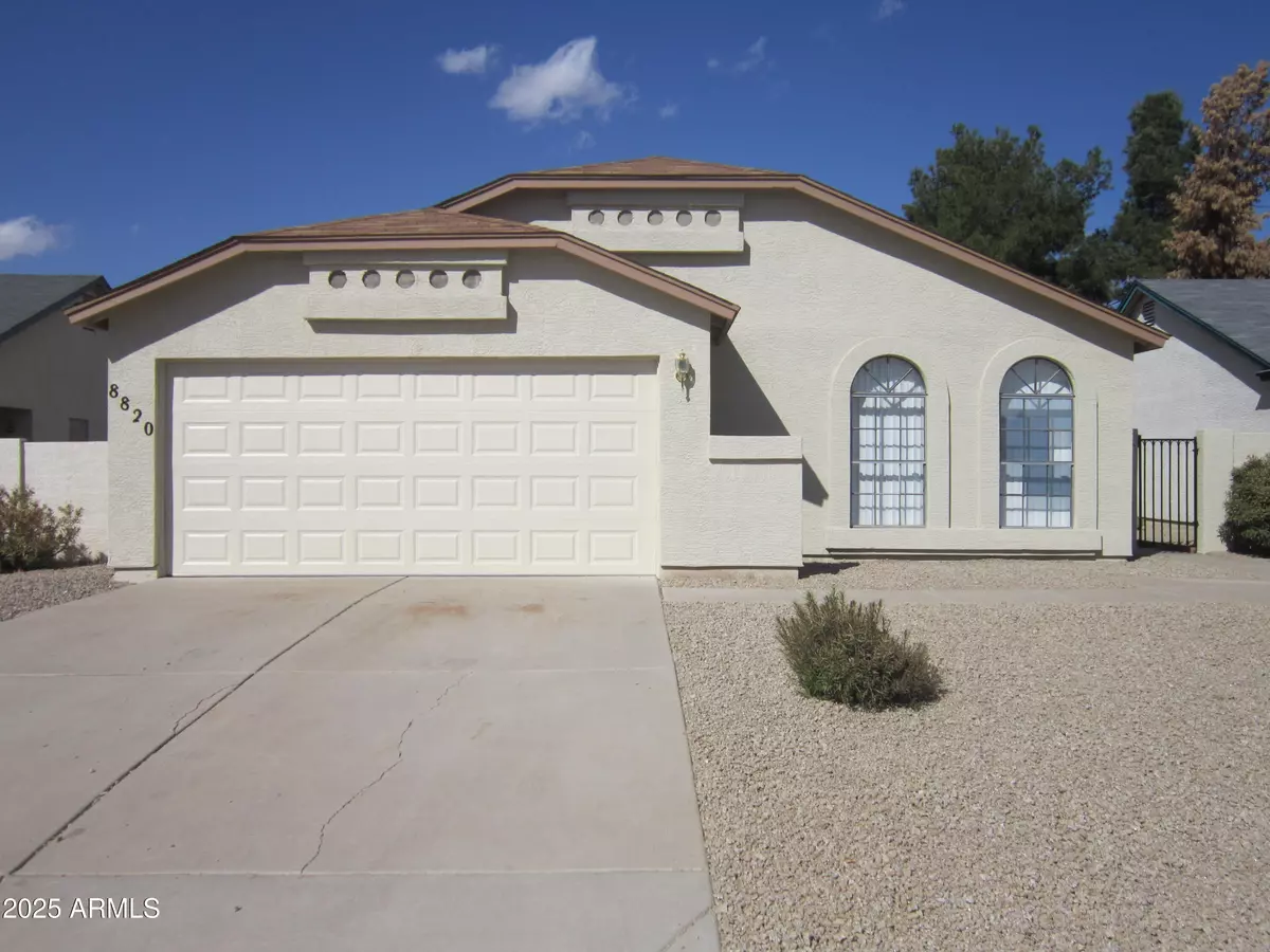 Peoria, AZ 85382,8820 W GREENBRIAN Drive