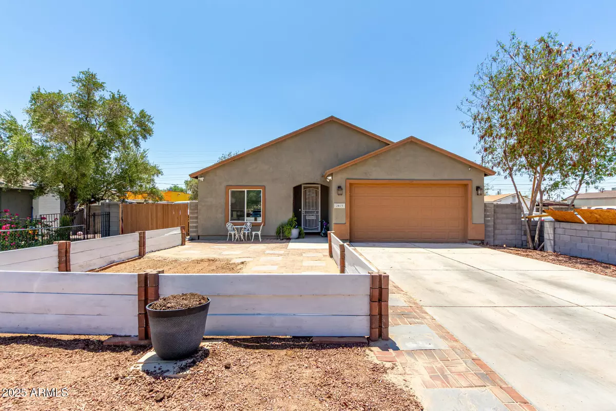 Phoenix, AZ 85009,2815 W ALMERIA Road