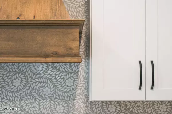 Gilbert, AZ 85295,3923 E GALVESTON Street