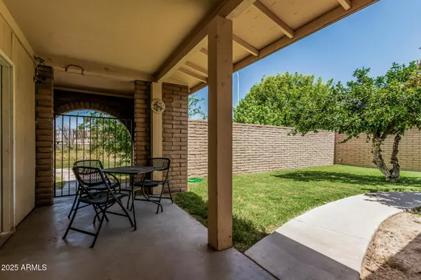 Chandler, AZ 85225,110 N Velero Street