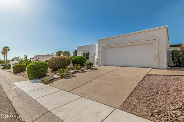 Phoenix, AZ 85022,1222 E ACOMA Drive