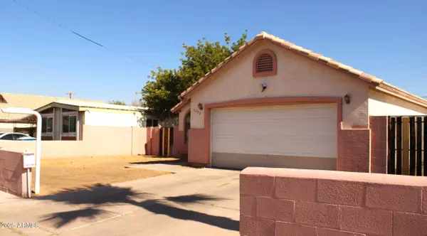 Phoenix, AZ 85042,2302 E Alta Vista Road