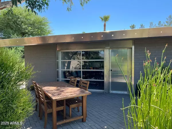 Carefree, AZ 85377,7440 E CAVE CREEK Road #7