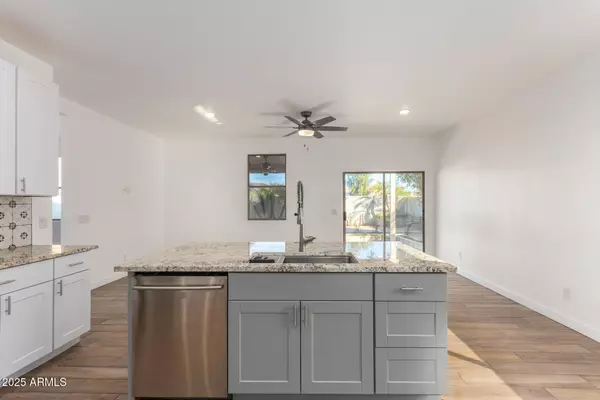 Surprise, AZ 85374,16189 N 137TH Drive
