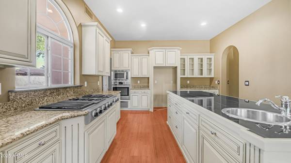 Tempe, AZ 85283,7467 S RITA Lane