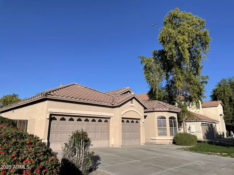 8774 W LANE Avenue, Glendale, AZ 85305