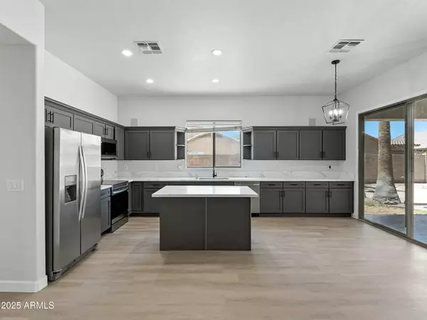 Chandler, AZ 85248,3963 S HOLLYHOCK Place