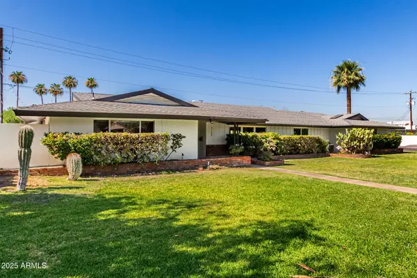 Phoenix, AZ 85018,4109 N 33RD Place
