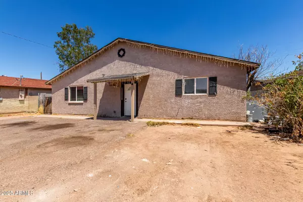 Phoenix, AZ 85040,2828 E CHIPMAN Road