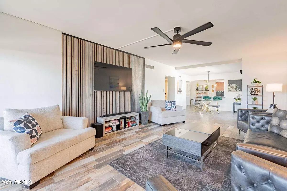 Phoenix, AZ 85013,3600 N 5TH Avenue #307