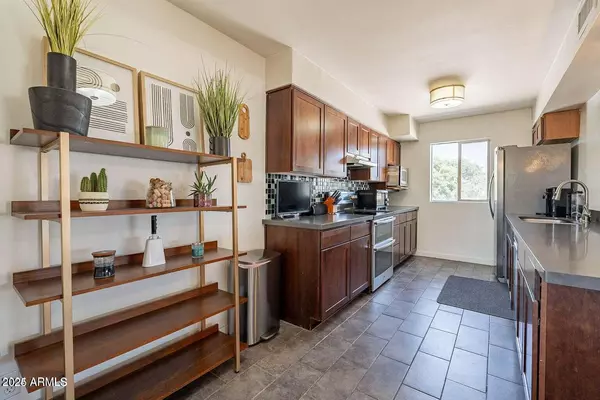 Phoenix, AZ 85013,3600 N 5TH Avenue #307