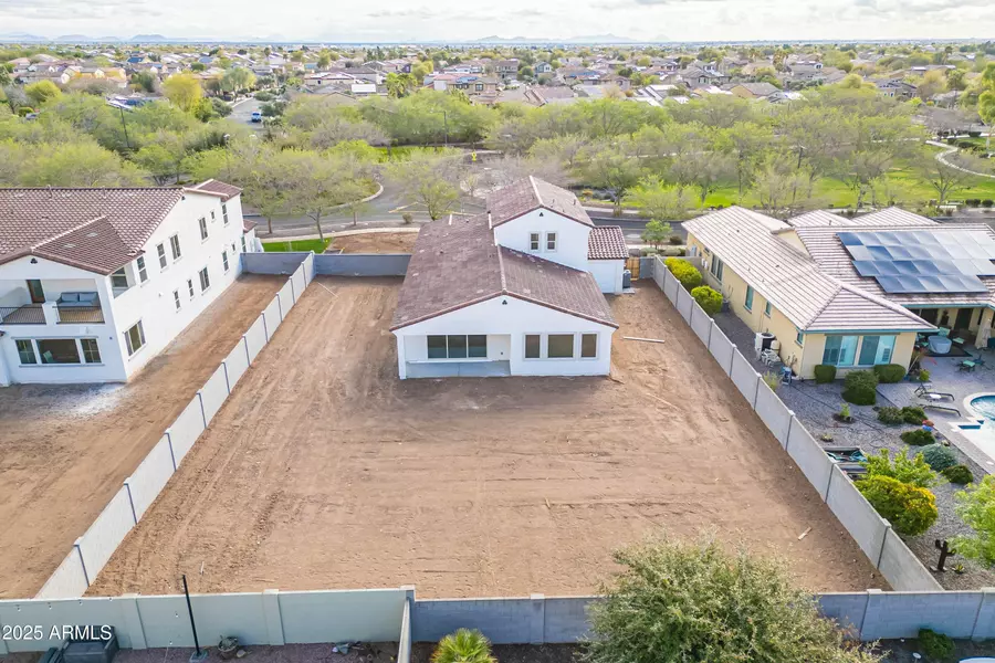 12698 N 153RD Avenue, Surprise, AZ 85379
