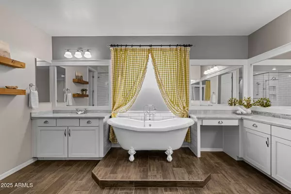 Mesa, AZ 85212,10515 E SHEFFIELD Drive