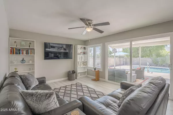 Phoenix, AZ 85044,4127 E MODOC Drive