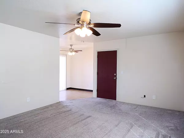 Sierra Vista, AZ 85635,4307 PLAZA Vista #D