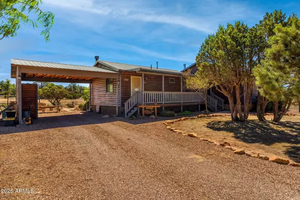 2218 Mogollon Rim Drive, Overgaard, AZ 85933