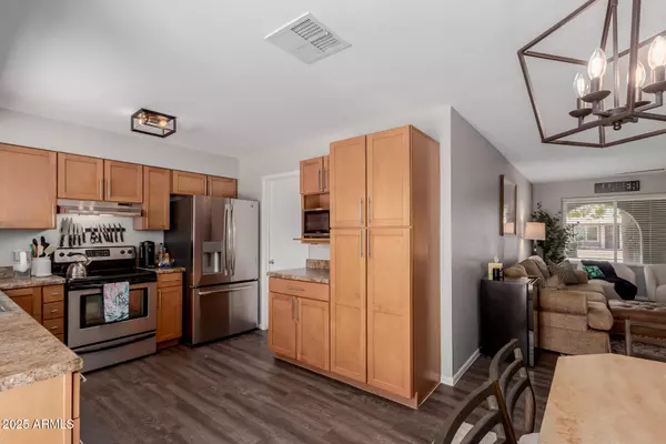 Mesa, AZ 85202,2044 W Plata Avenue