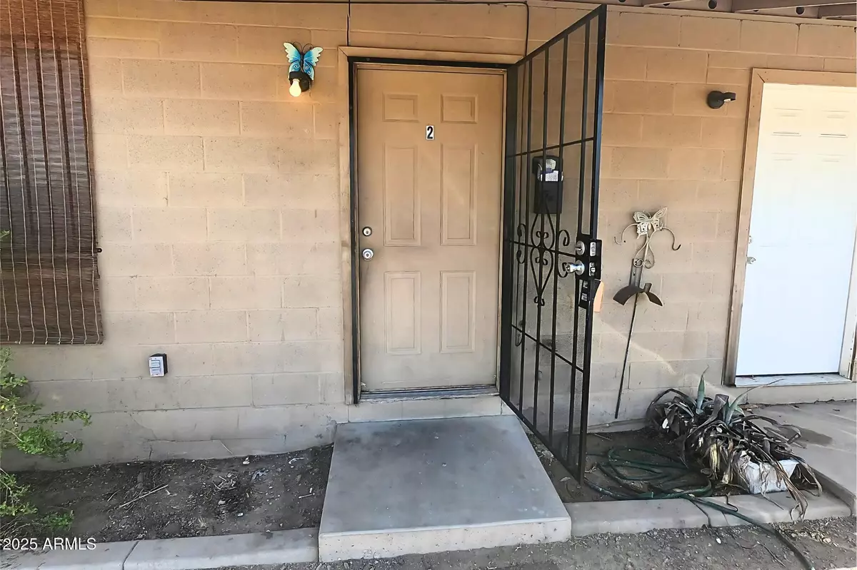Phoenix, AZ 85003,918 S 1ST Avenue #2