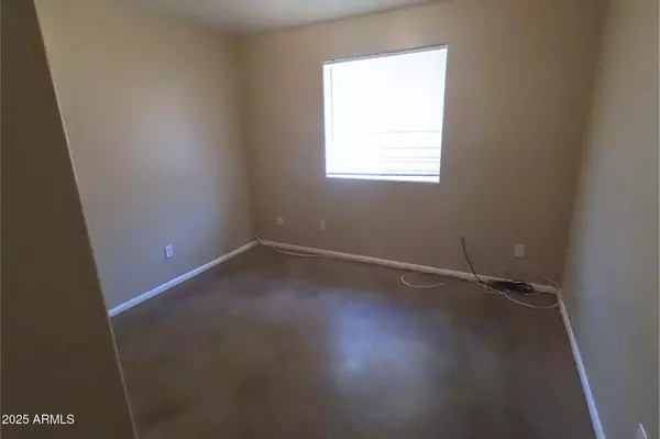 Phoenix, AZ 85003,918 S 1ST Avenue #2