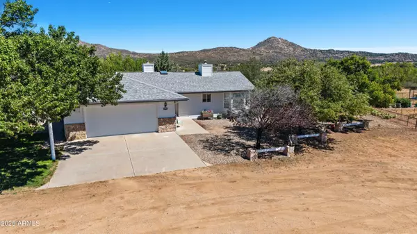 Skull Valley, AZ 86338,11800 W FADED WHISTLE Road