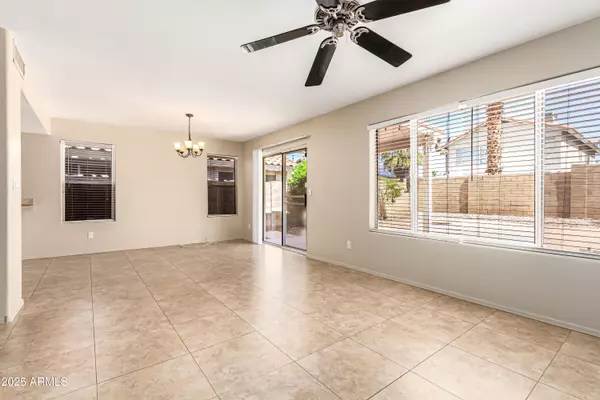 Phoenix, AZ 85022,1334 E HELENA Drive
