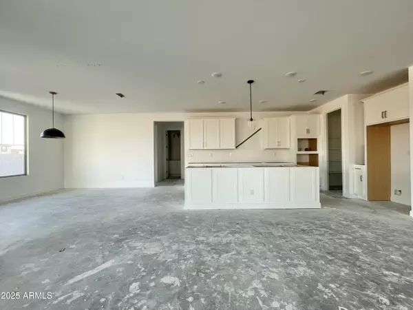 Queen Creek, AZ 85142,22717 E SADDLE Way