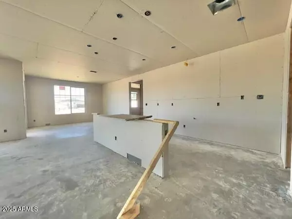 Queen Creek, AZ 85142,22717 E SADDLE Way