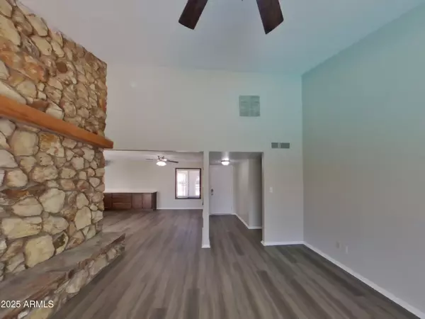 Glendale, AZ 85302,6319 W SUNNYSLOPE Lane