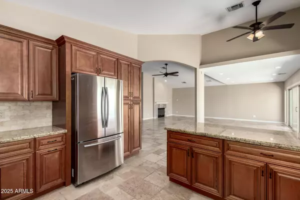 10906 E NAVAJO Drive, Sun Lakes, AZ 85248