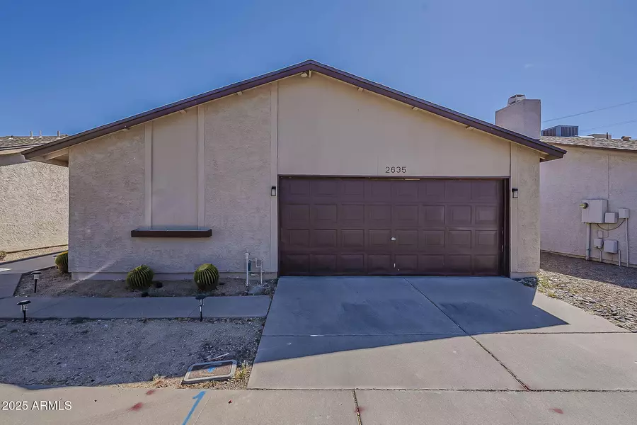 2635 W HEARN Road, Phoenix, AZ 85023