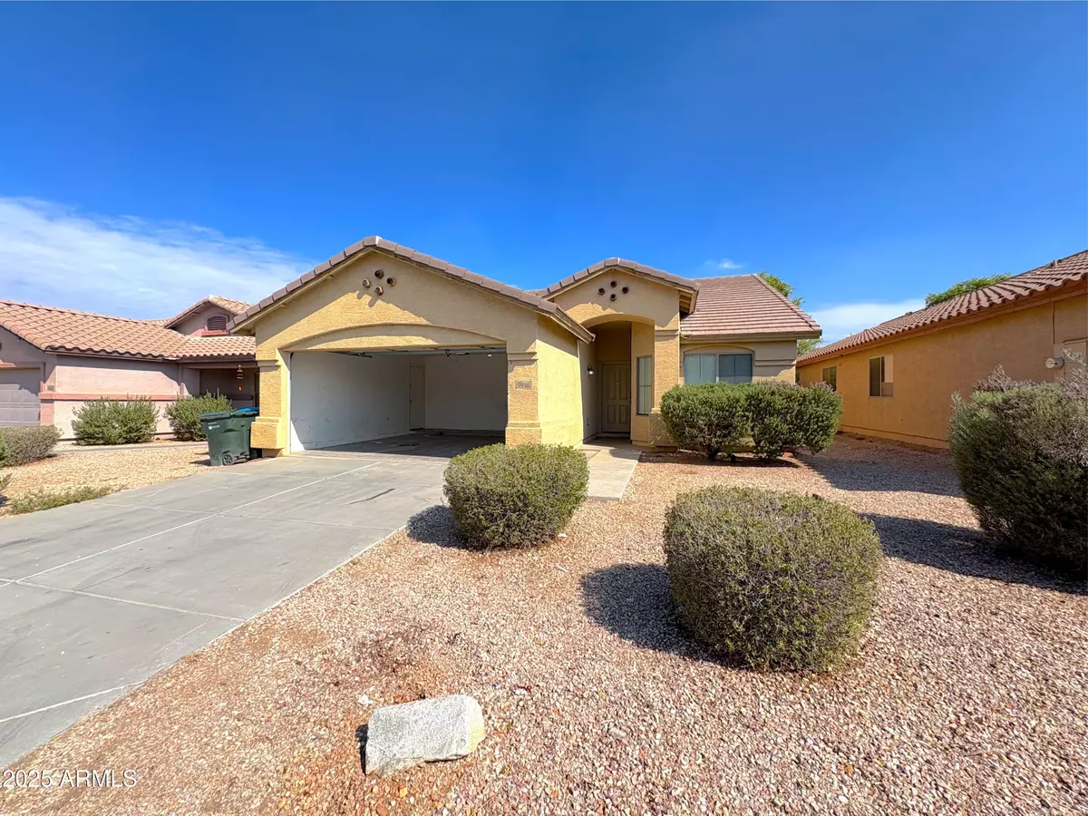 Tolleson, AZ 85353,9916 W SOUTHGATE Avenue