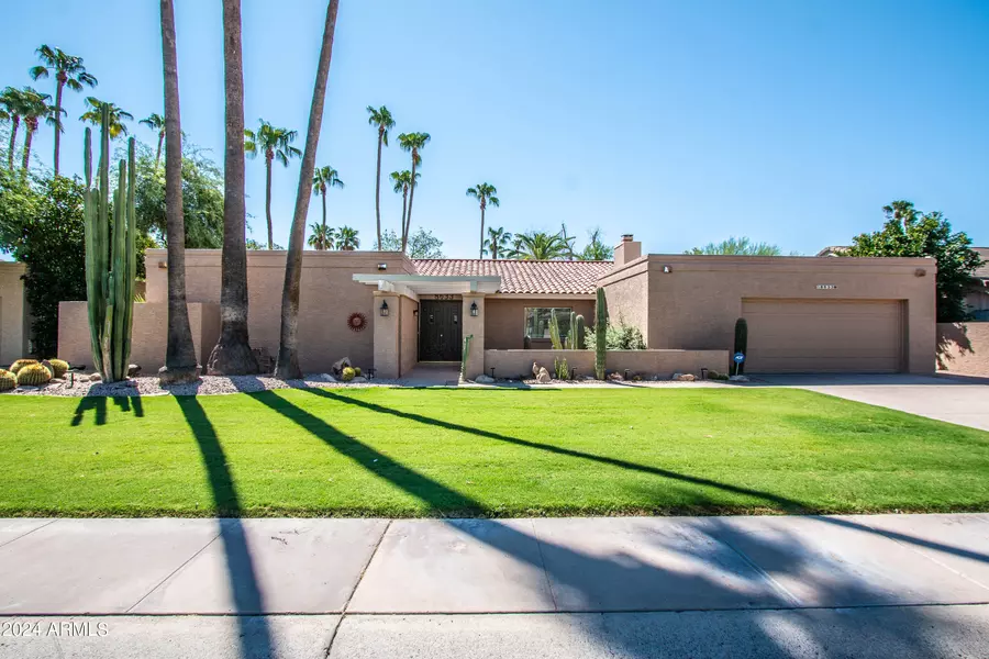 8633 E CLYDESDALE Trail, Scottsdale, AZ 85258