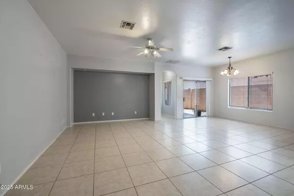 Phoenix, AZ 85086,4618 W COTTONTAIL Road