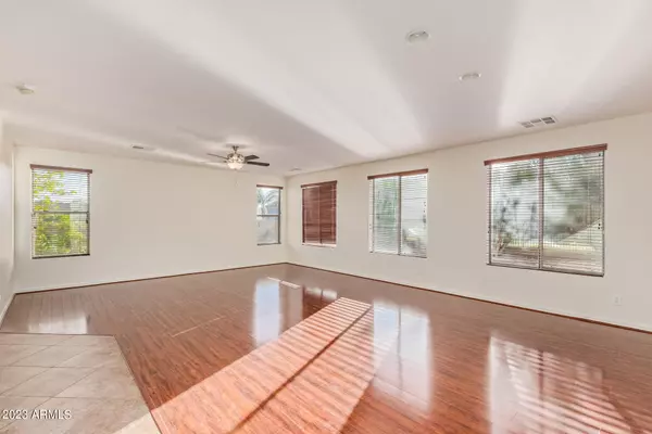 Phoenix, AZ 85083,26212 N 54TH Avenue