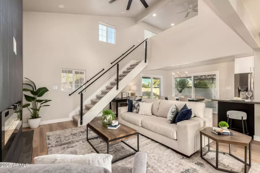 9527 E LAWNDALE Place, Sun Lakes, AZ 85248