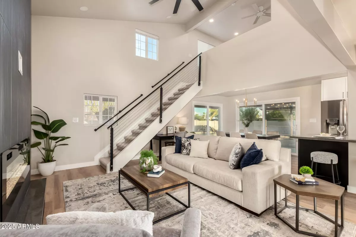 Sun Lakes, AZ 85248,9527 E LAWNDALE Place