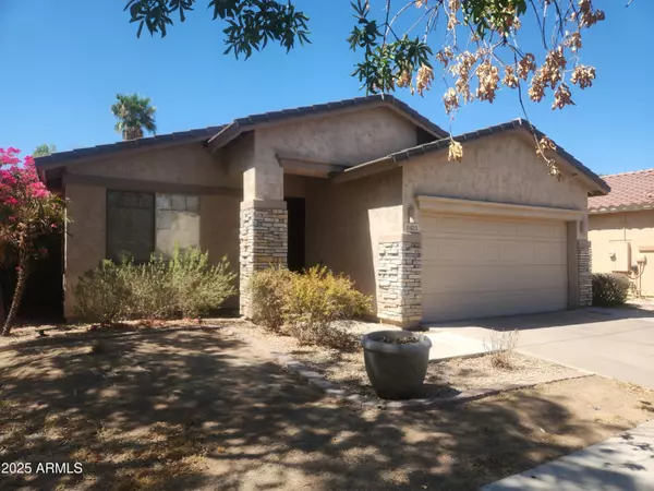 2423 E GLASS Lane, Phoenix, AZ 85042