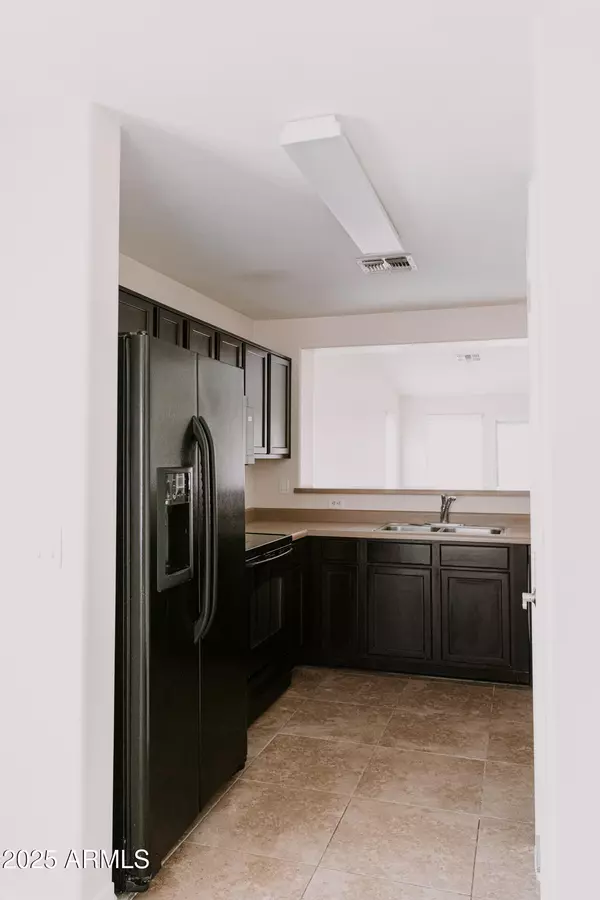 San Tan Valley, AZ 85143,1521 E MAYFIELD Drive