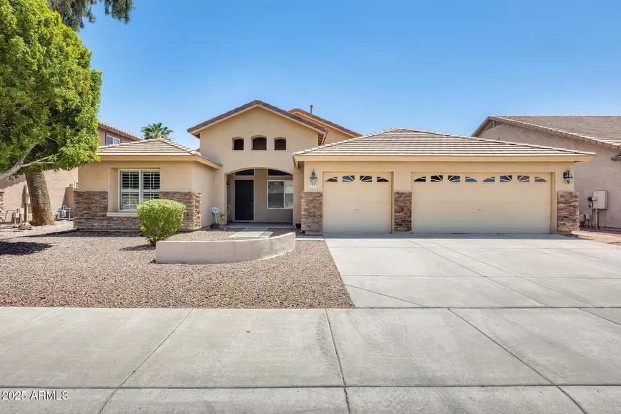 7979 W SHEENA Drive, Peoria, AZ 85381