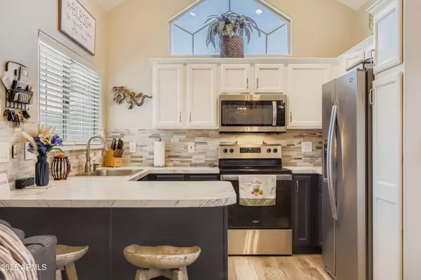 Gilbert, AZ 85234,1633 E LAKESIDE Drive #108