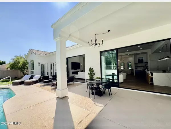 Scottsdale, AZ 85259,12134 E MERCER Lane
