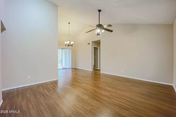Phoenix, AZ 85024,1007 E ORAIBI Drive
