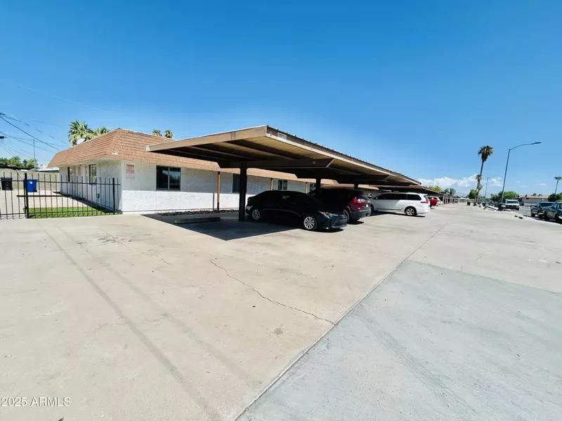 240 S Doran Circle, Mesa, AZ 85204