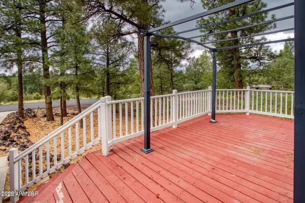 Show Low, AZ 85901,241 TIMBER RIDGE Loop
