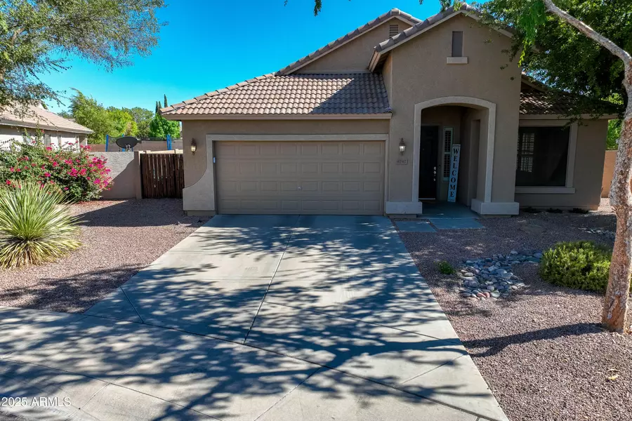 4247 E CROWN Court, Gilbert, AZ 85298