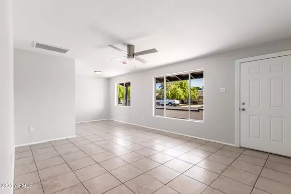Mesa, AZ 85204,1238 E Vine Avenue