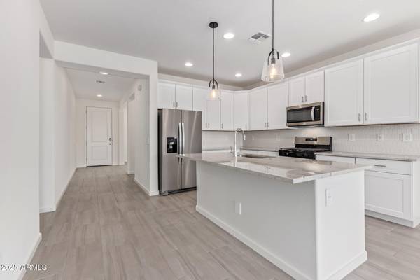 Maricopa, AZ 85138,20640 N Confetti Court