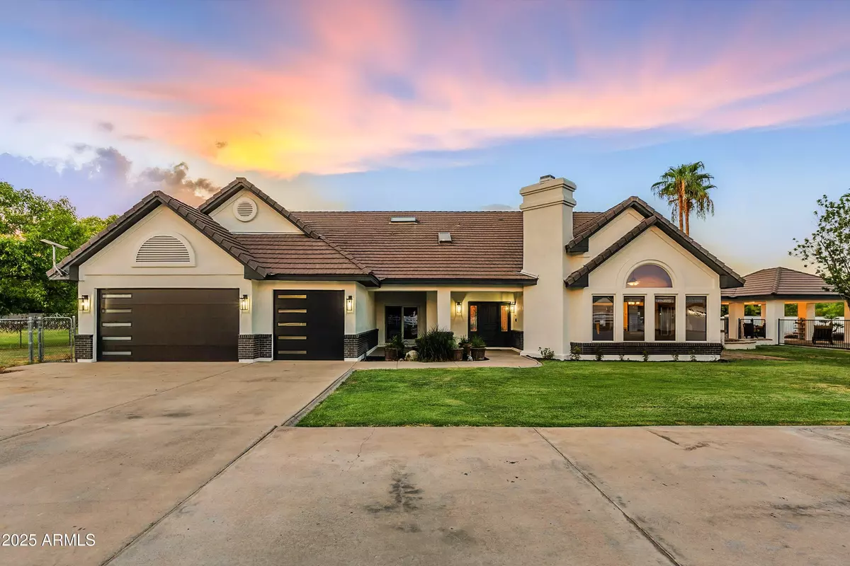 Gilbert, AZ 85295,140 E PONY Lane